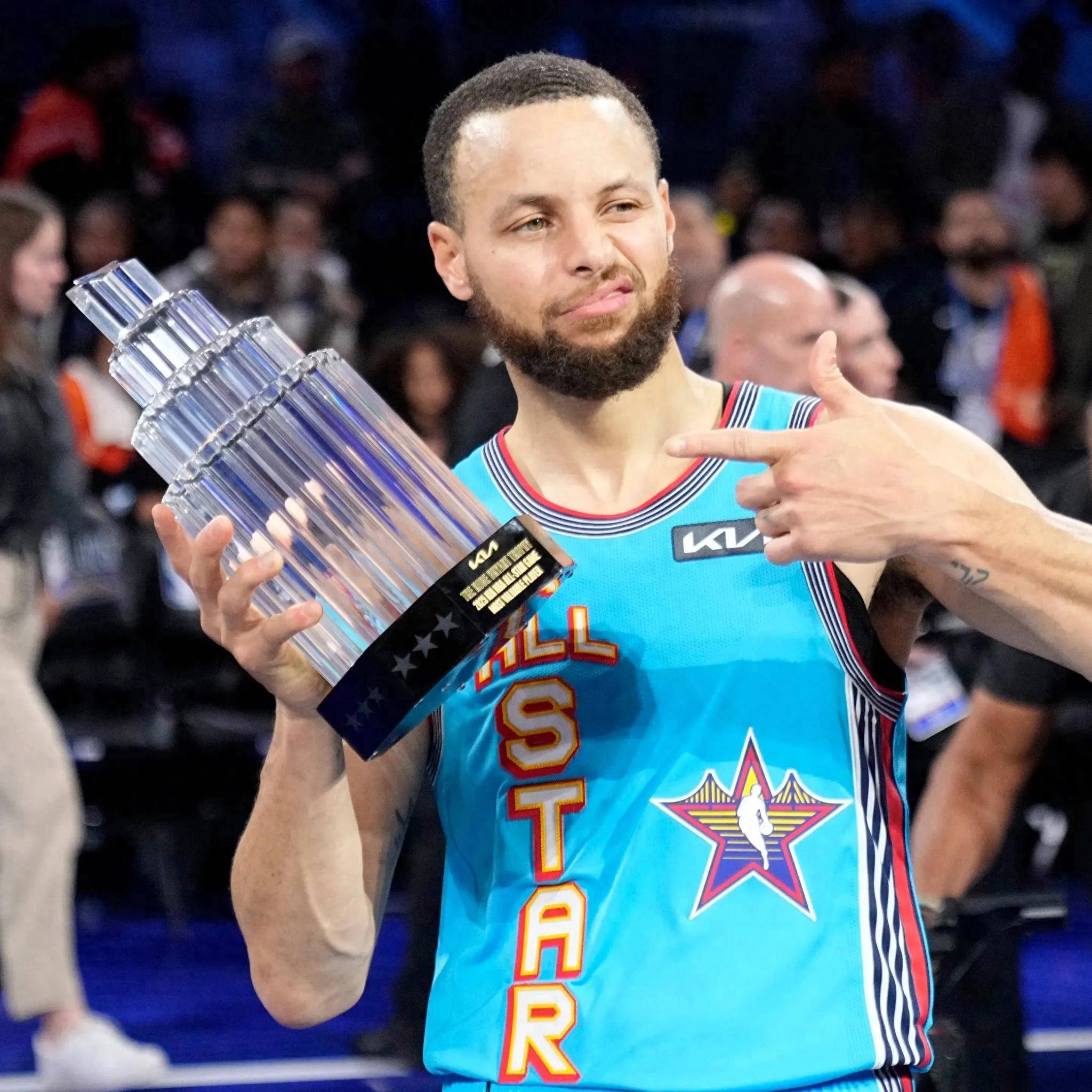 员坚信他能 员坚信他能