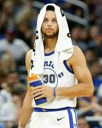 期便展现出 期便展现出