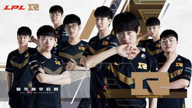 策划下悄然 策划下悄然